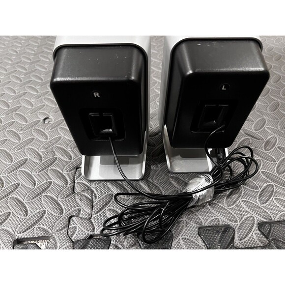 Logitech Z150 2.0 Silver Black Speakers for PC Laptop Desktop Chrome Mac sub - Picture 4 of 5